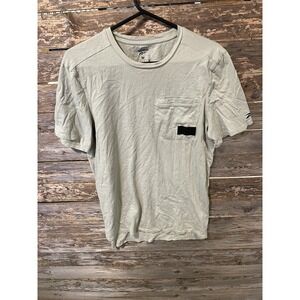 Reebok Les Mills Men's Pocket Shirt Tan Size M Short Sleeve‎